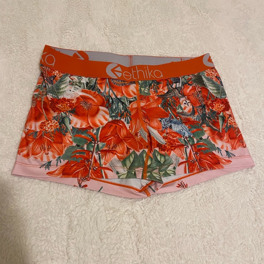 Women's ethika shorts